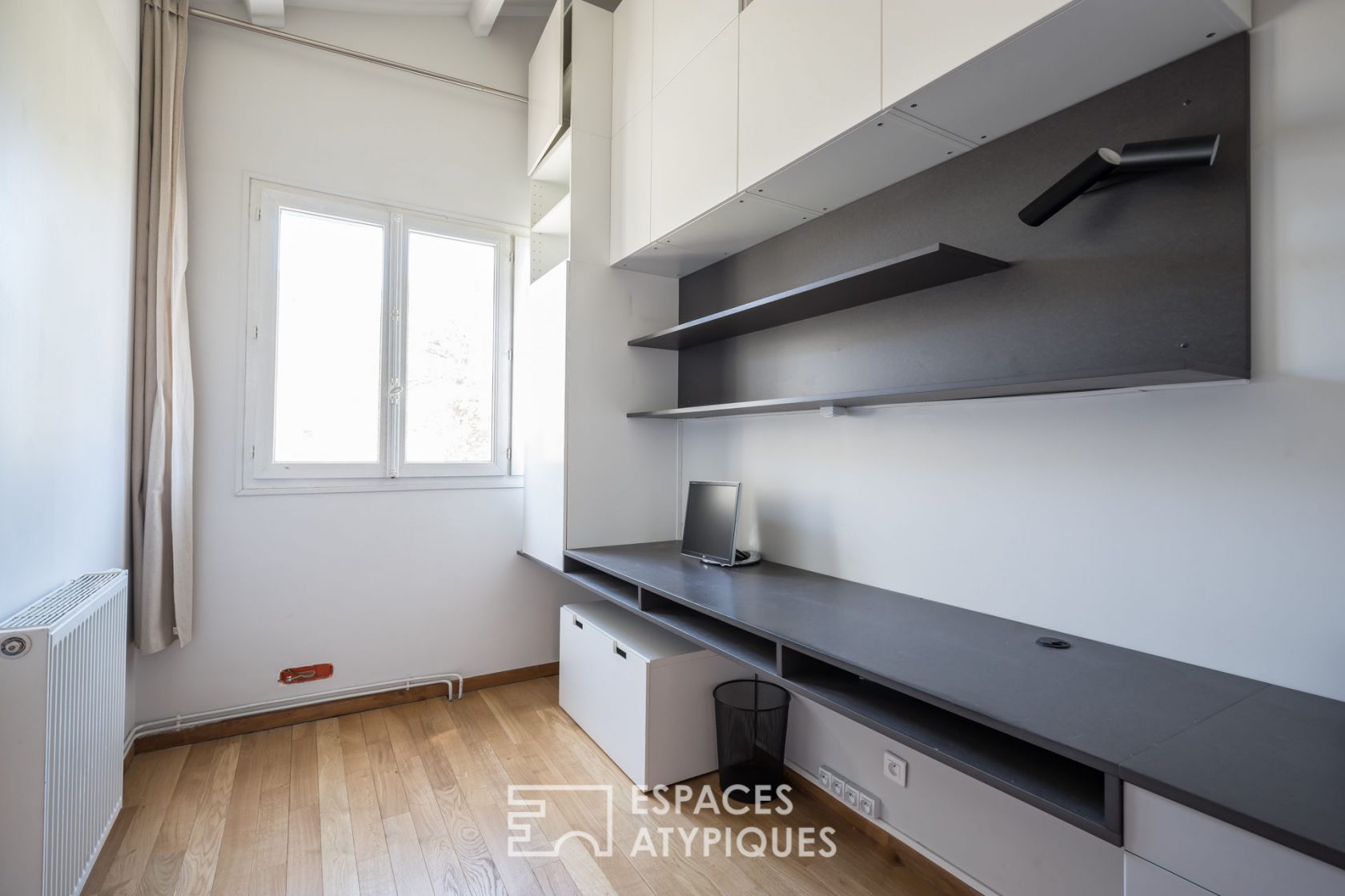 House-loft with garden and terrace in former printing works