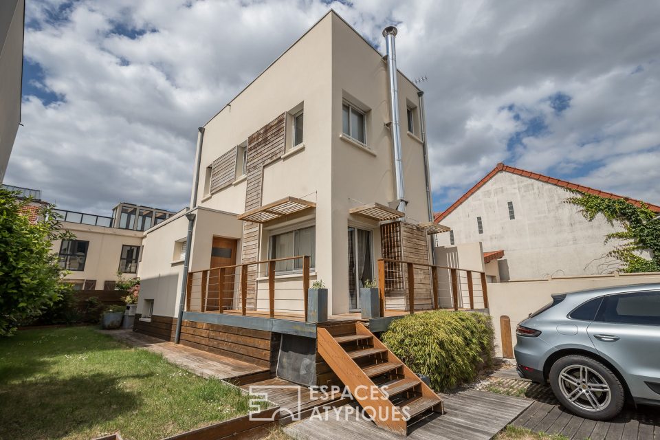 92000 NANTERRE - Maison contemporaine esprit bateau avec jardin et terrasses - Réf. 2238EP