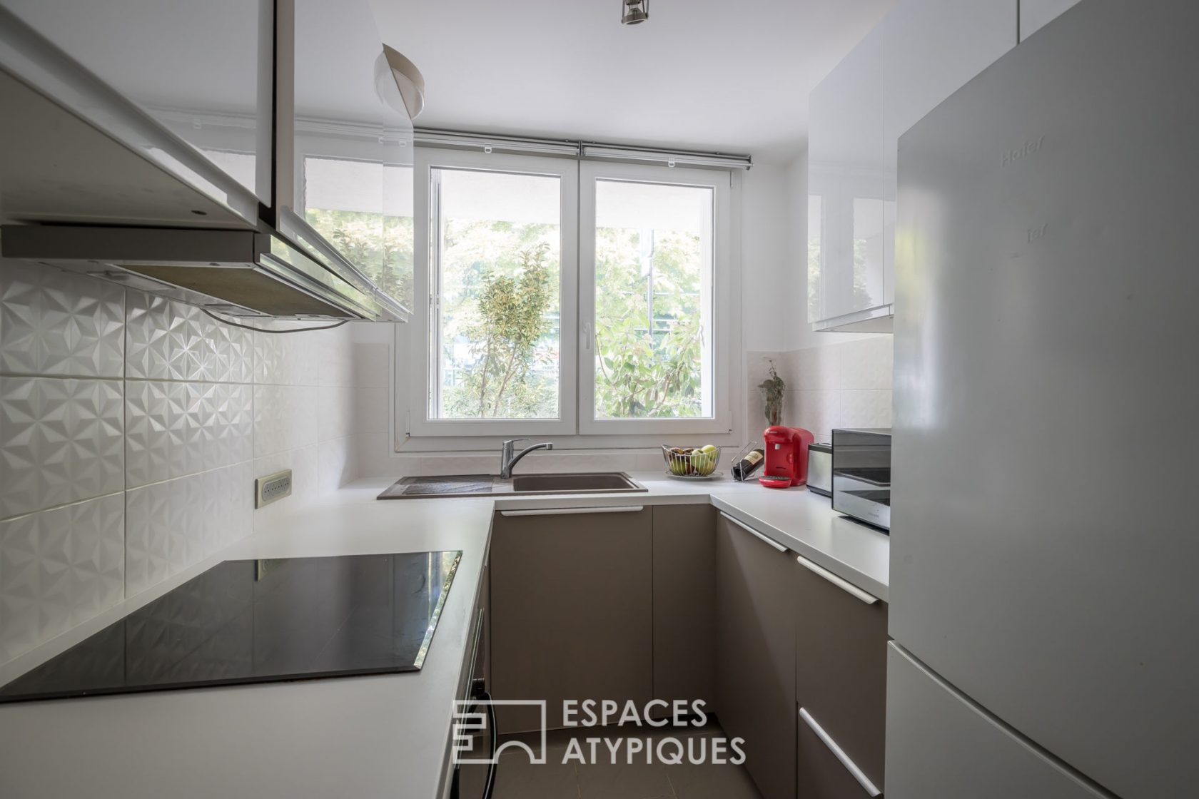 Apartment with terrace and garden in Bécon Village