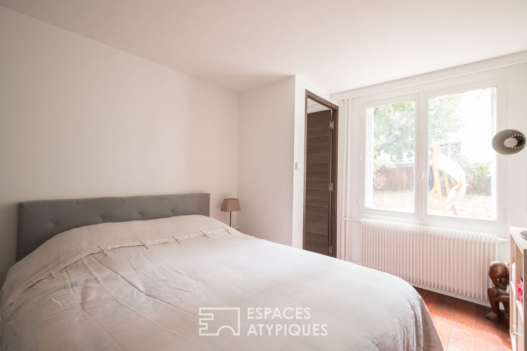 Apartment with terrace and garden in Bécon Village