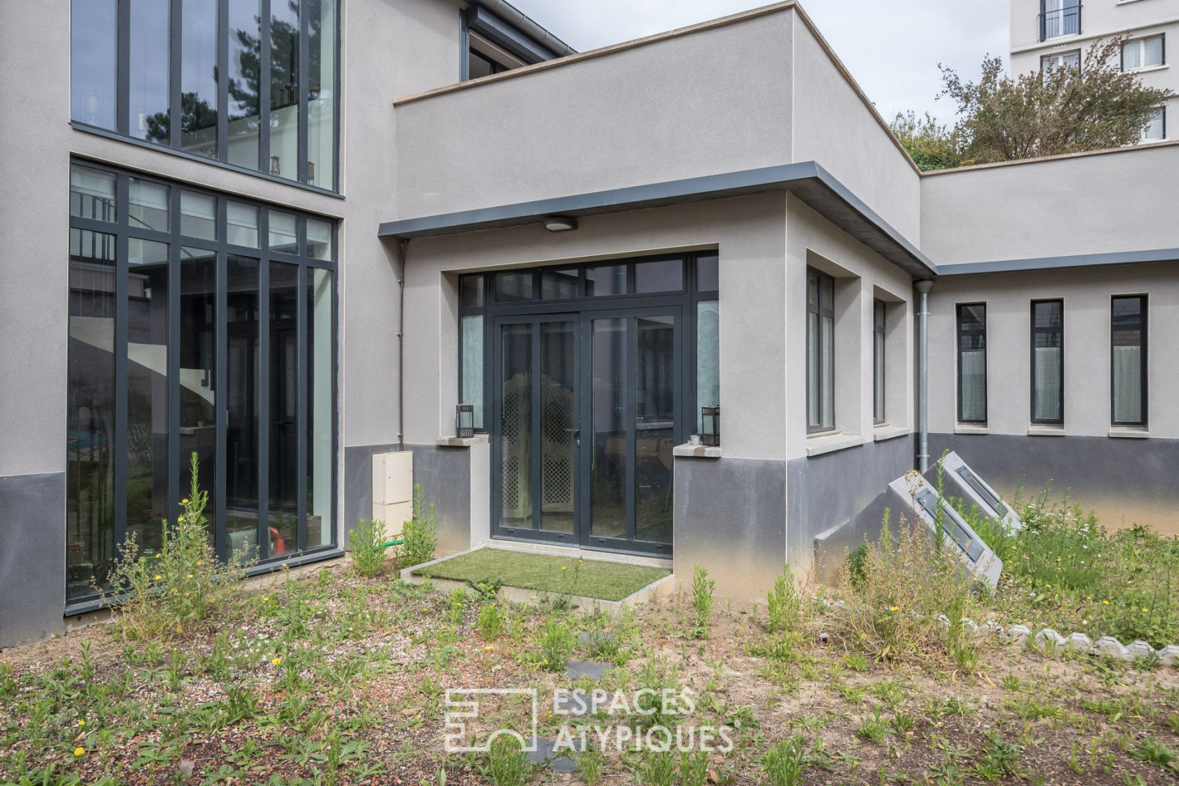 Loft esprit maison avec jardin et terrasse