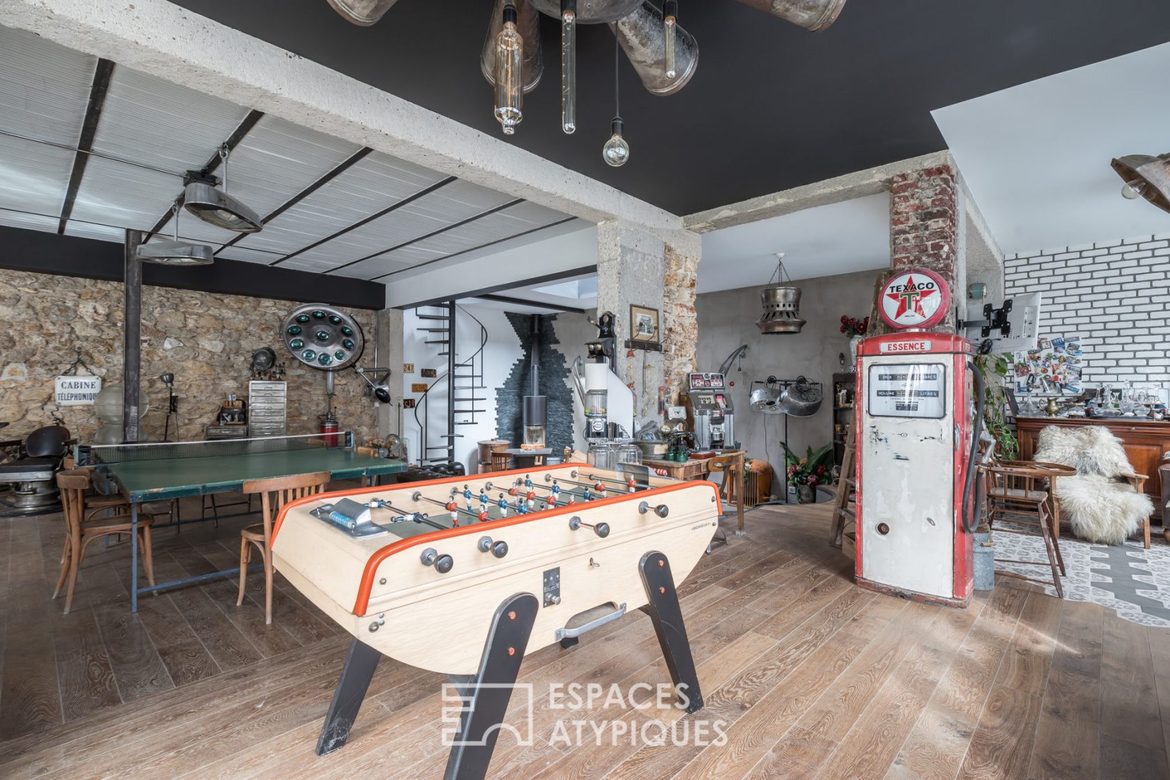 Loft esprit maison avec jardin et terrasse