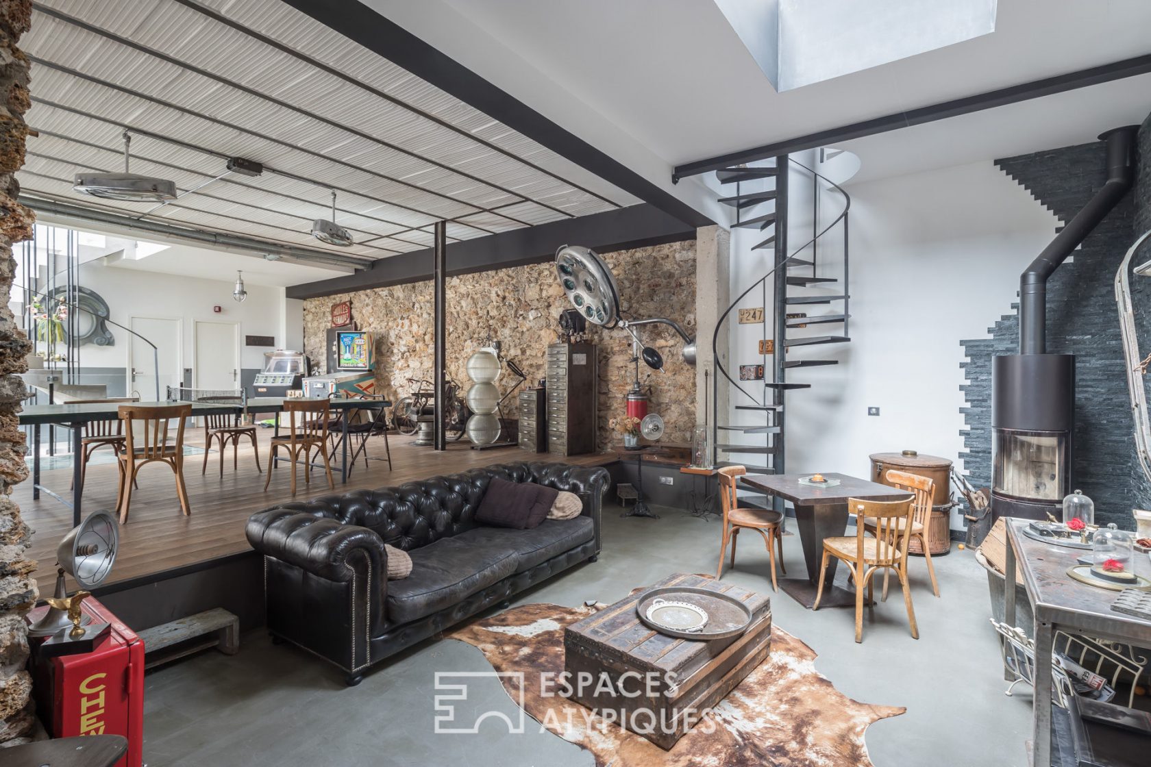House-style loft with garden and terrace