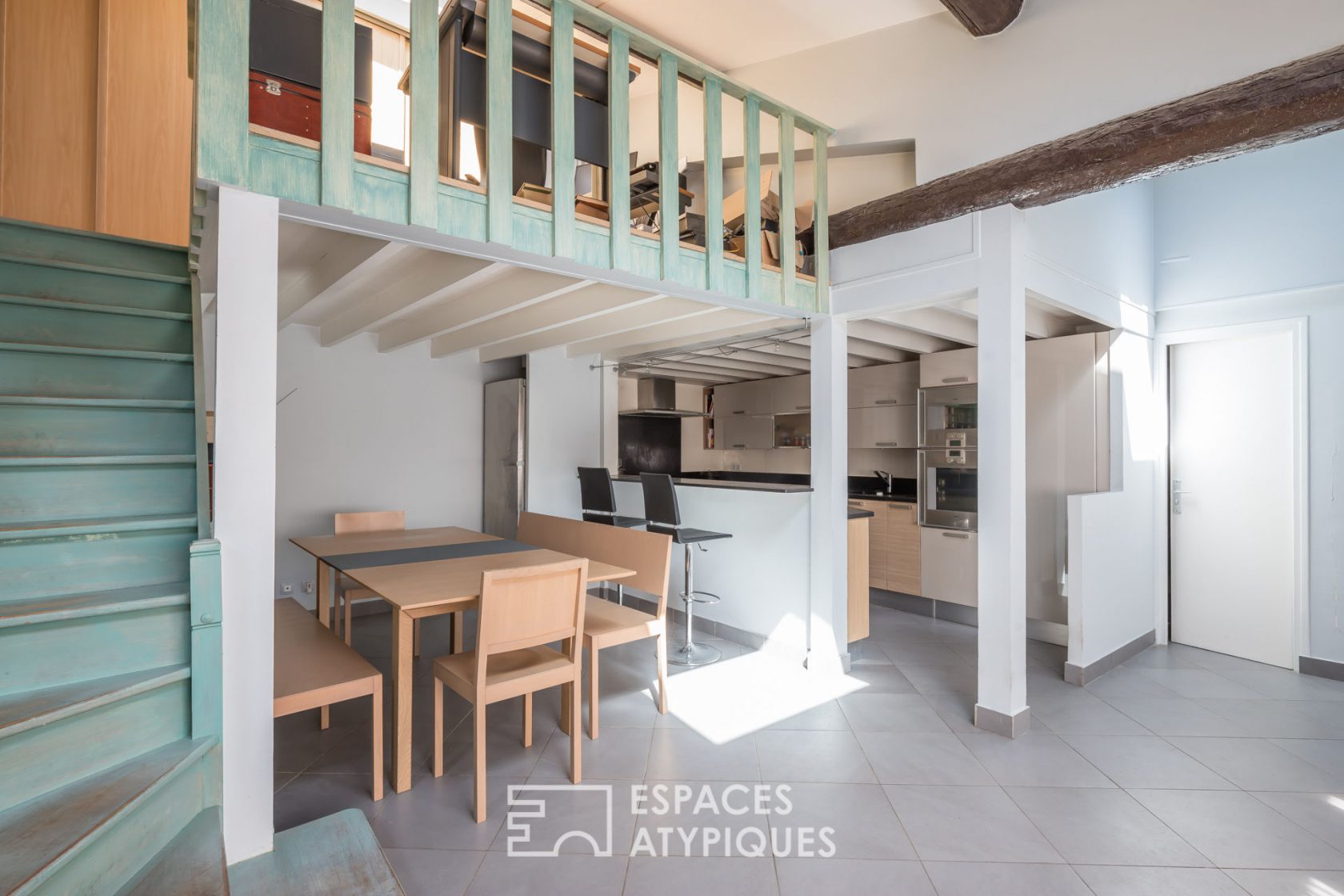 Top floor duplex