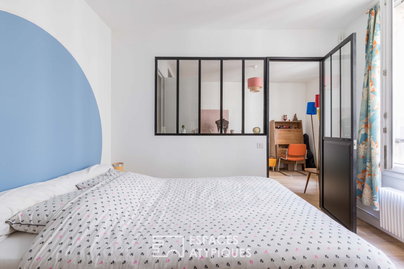 Apartment revisited in a “vintage” spirit