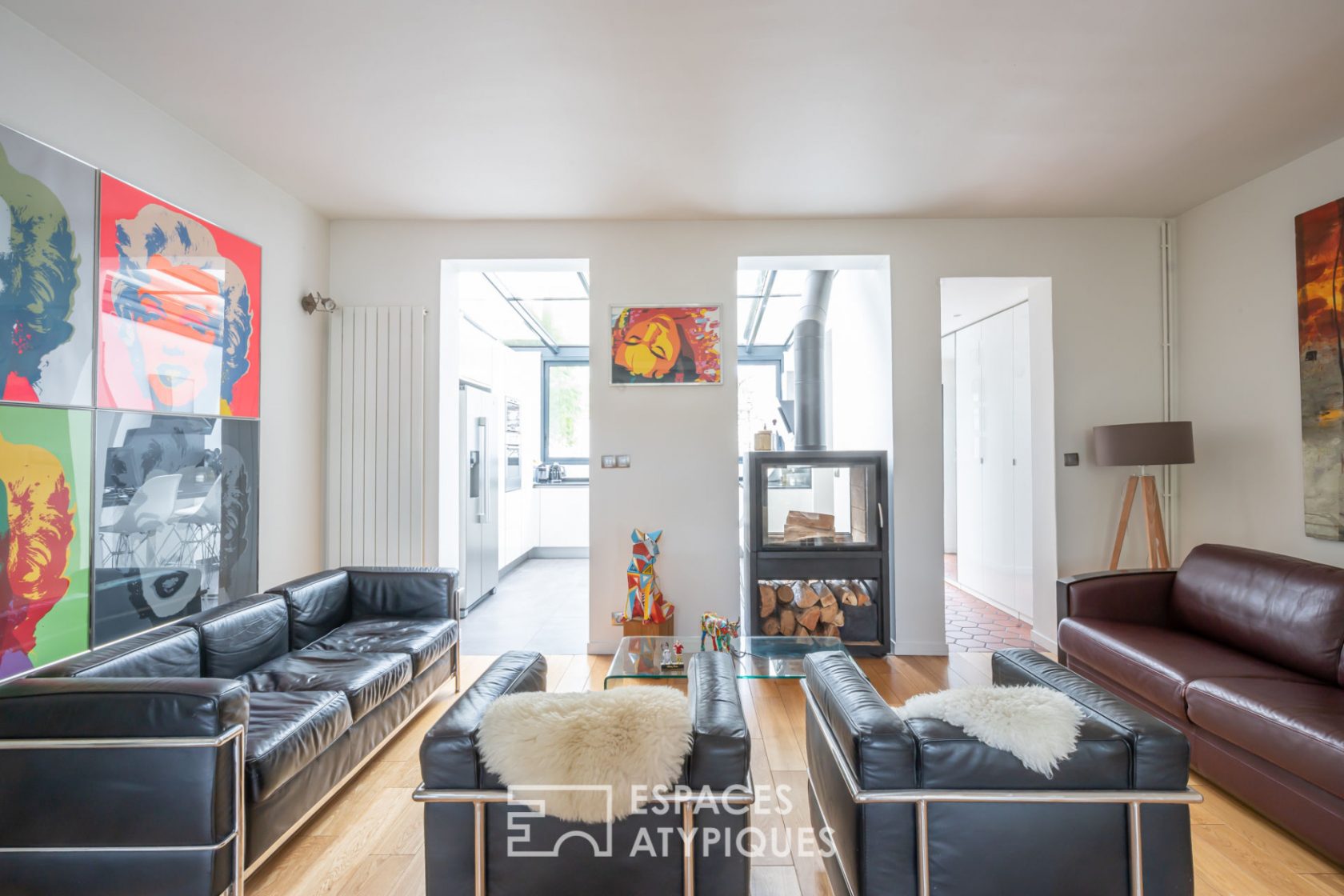 House with garden and independent studio