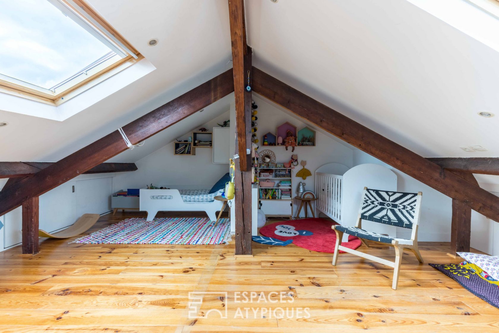Bohemian duplex on the top floor
