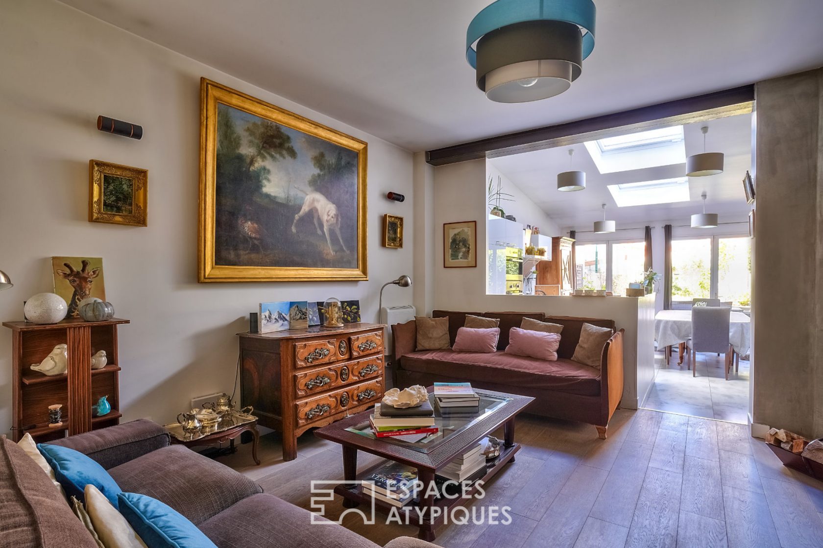 House with garden and open sky terrace