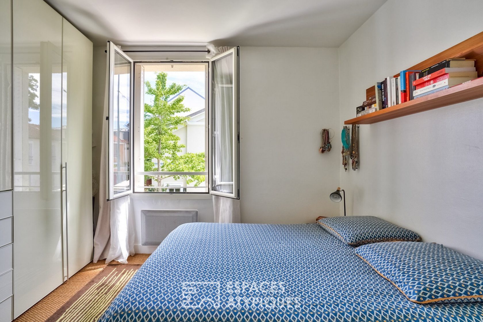 Townhouse with large sunny terrace