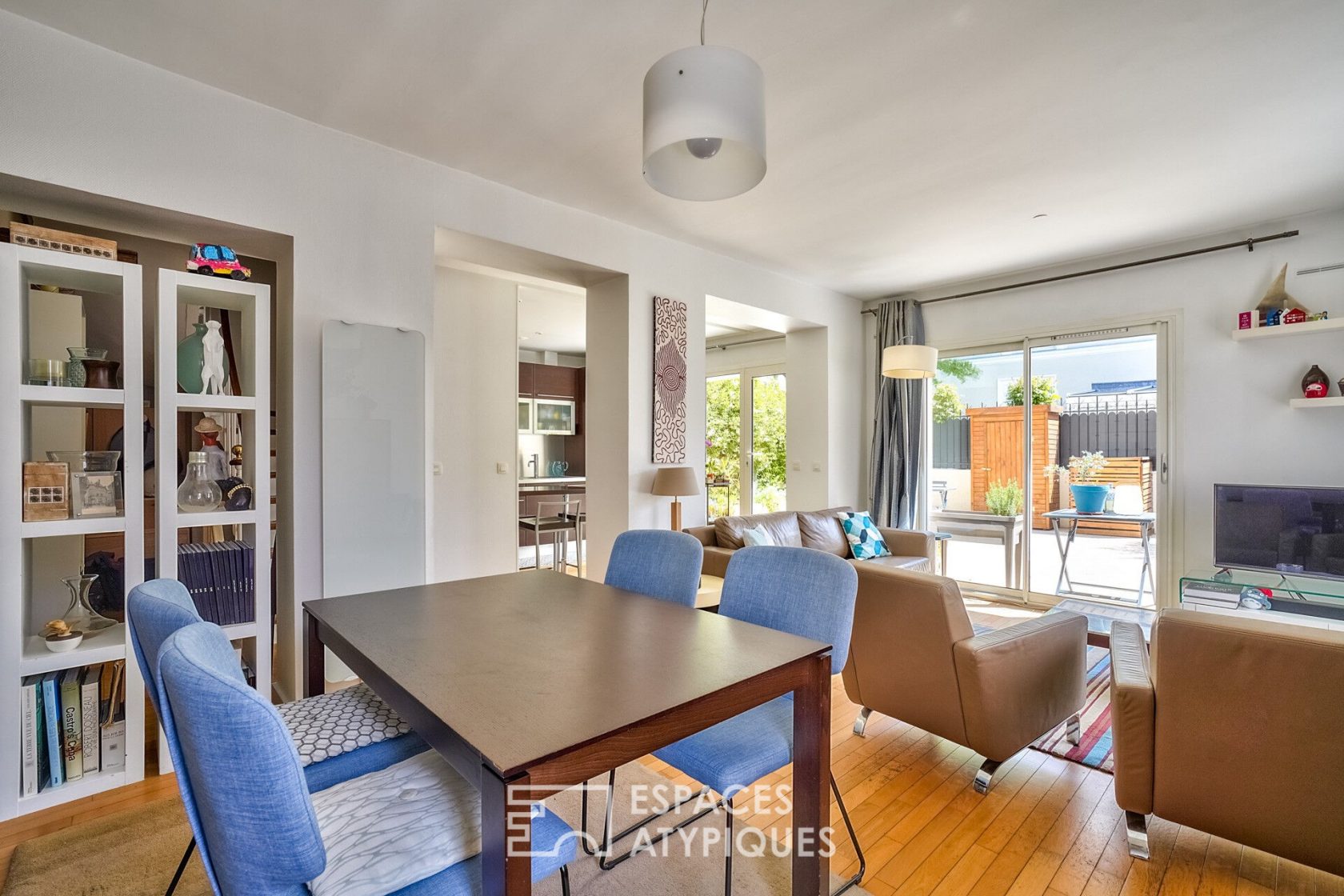 Townhouse with large sunny terrace