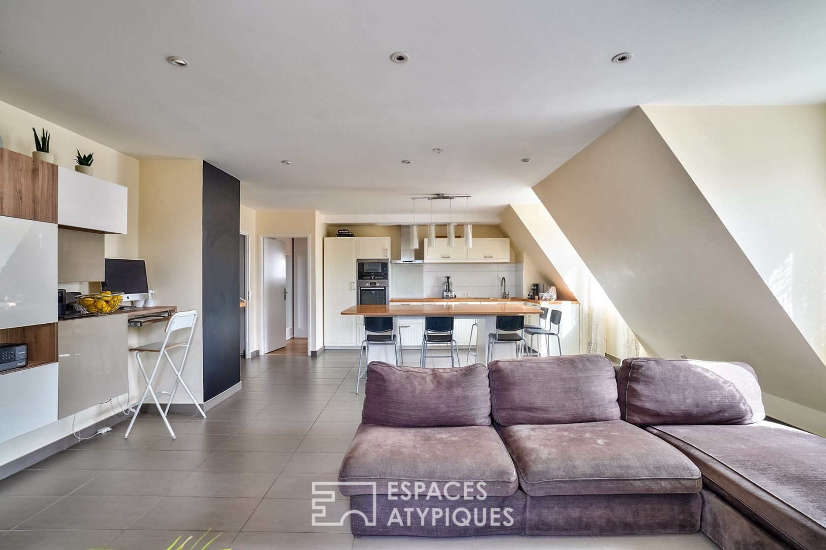 Family apartment on the top floor