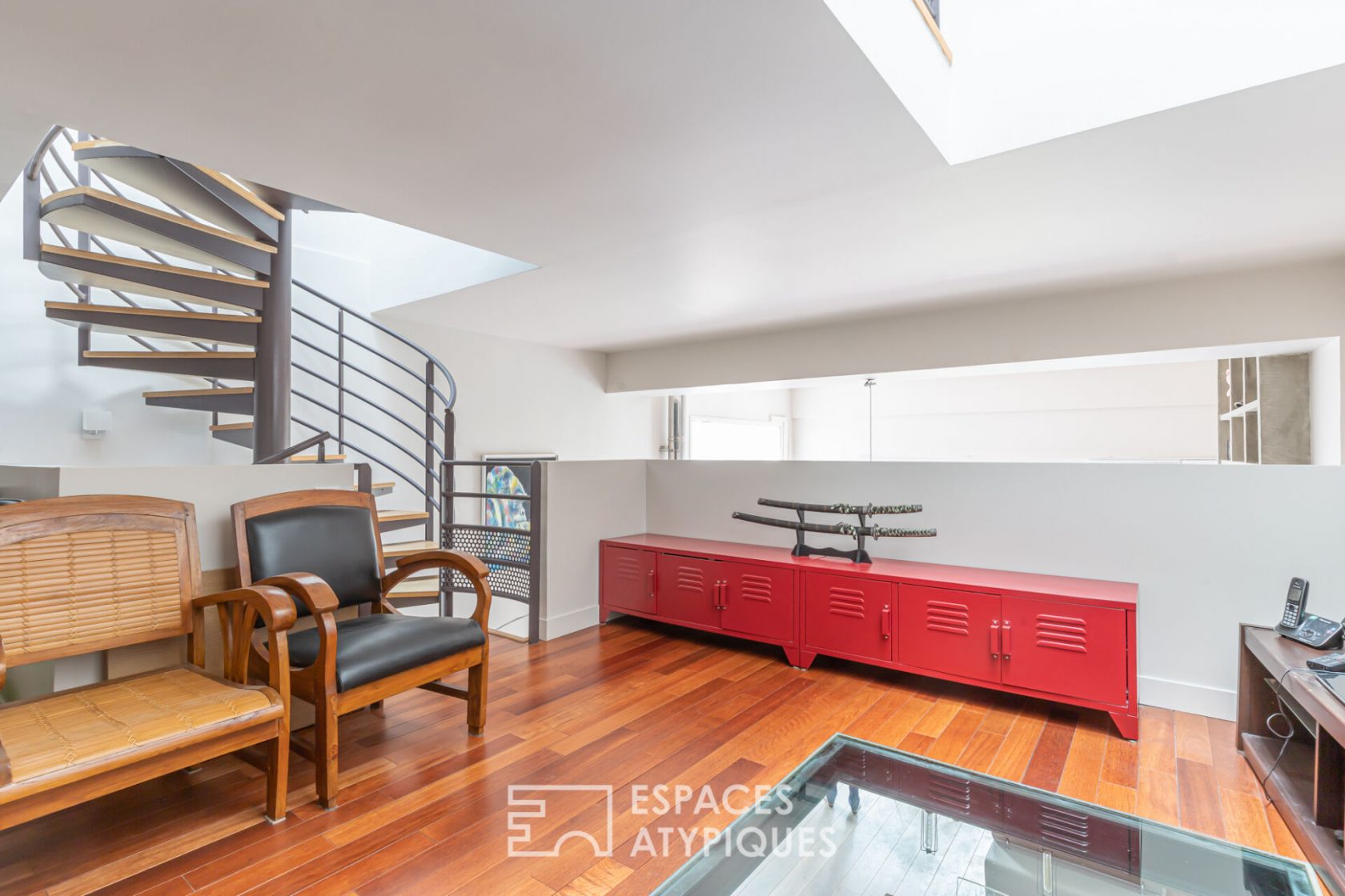 Loft with garden and terrace in a former printing house