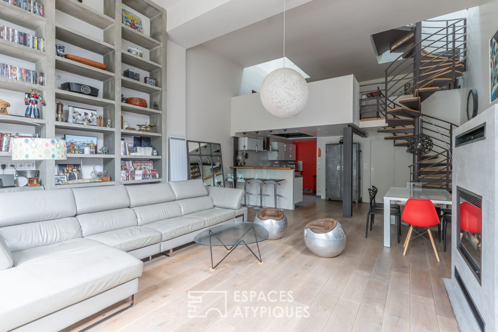 Loft with garden and terrace in a former printing house