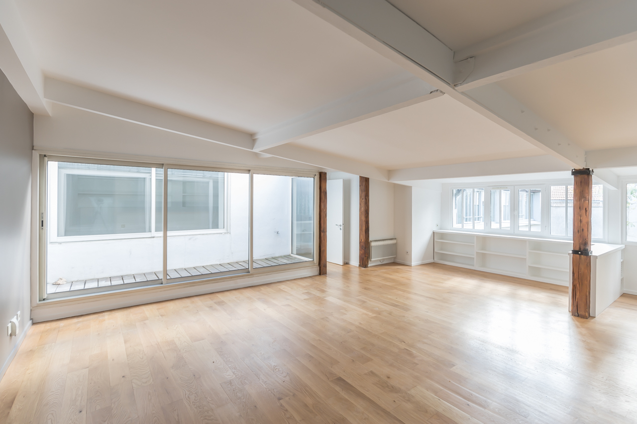Former workshop on the top floor with patio