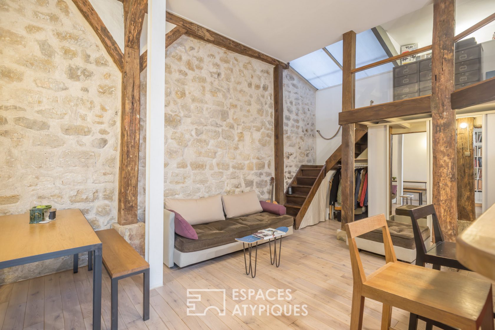 Mini loft on courtyard with mezzanine