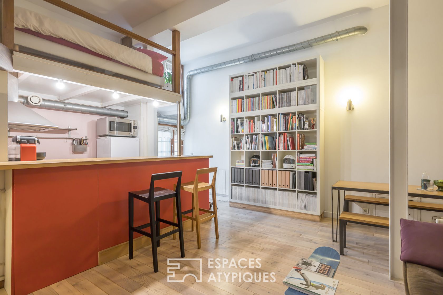 Mini loft on courtyard with mezzanine
