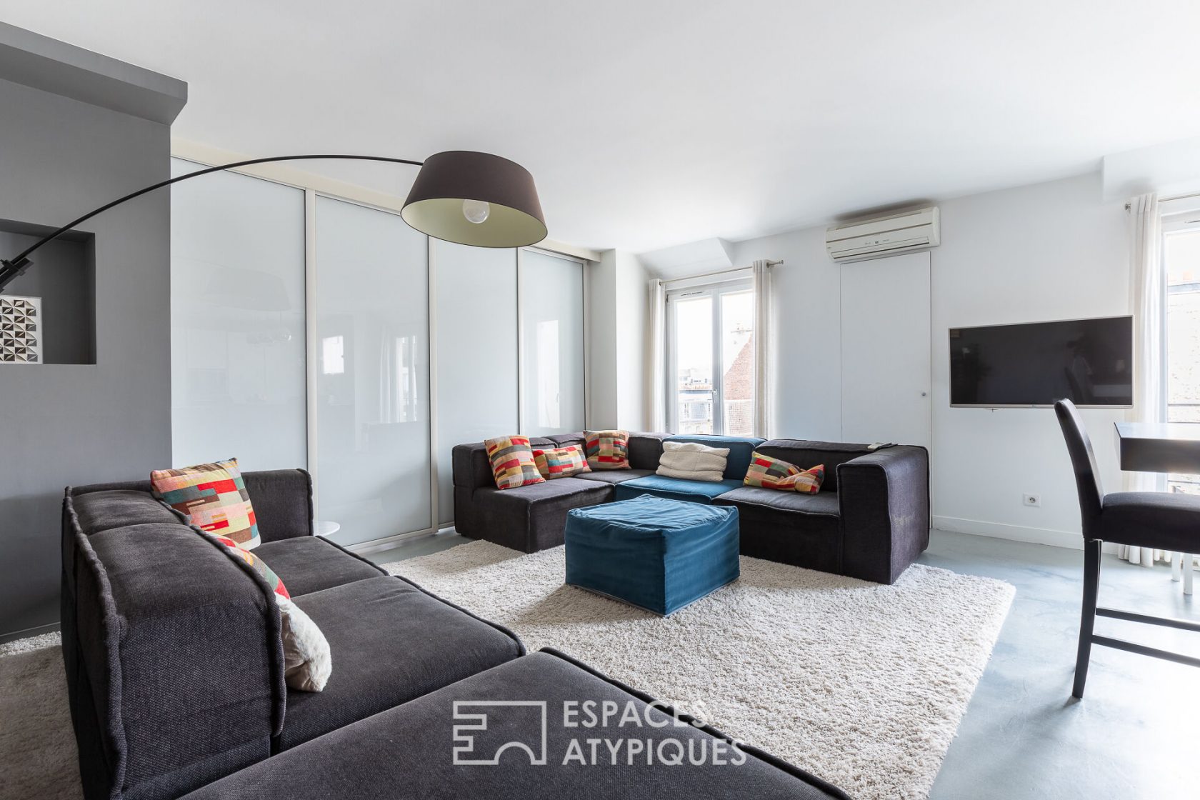 Duplex on the top floor with roof-terrace