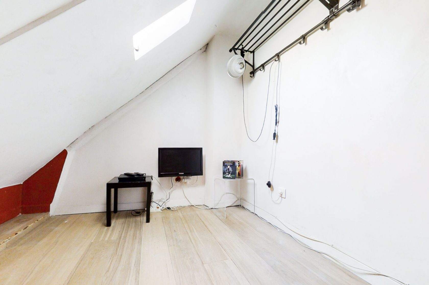 Crossing top floor and exposed beams