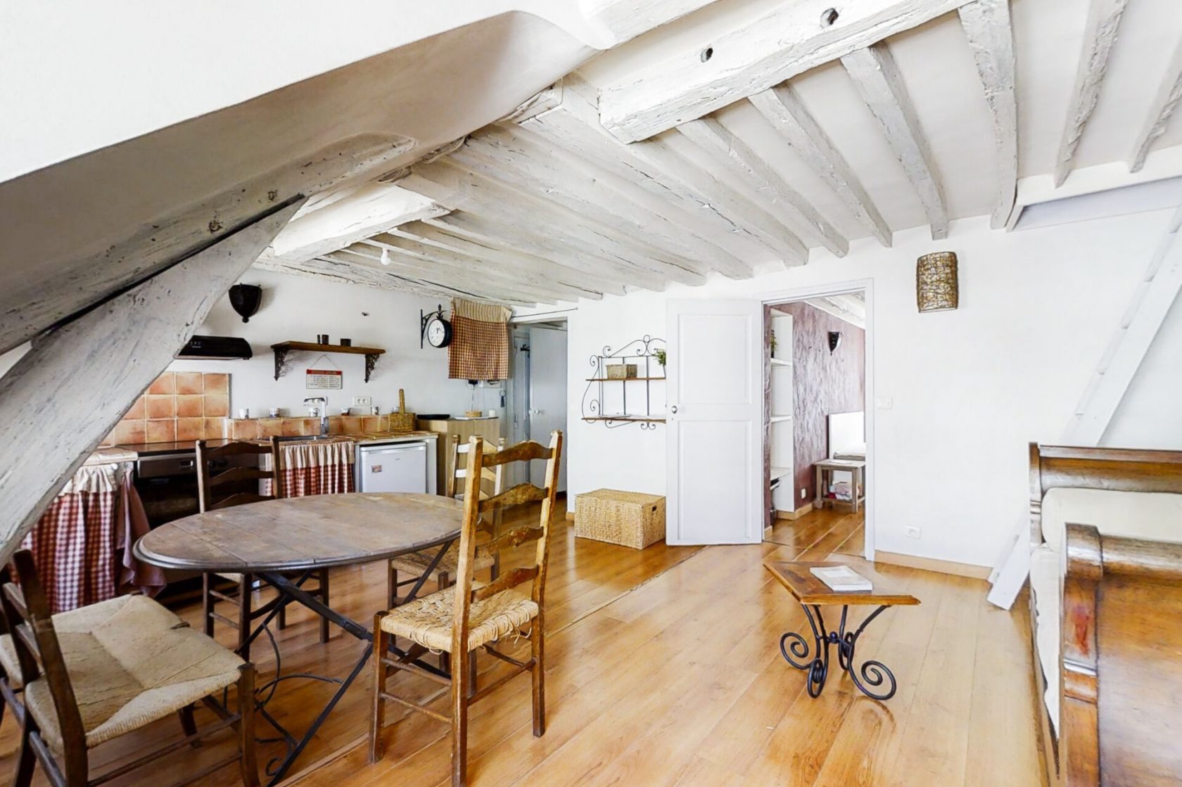 Atypical loft in the heart of the 9th arrondissement - Paris