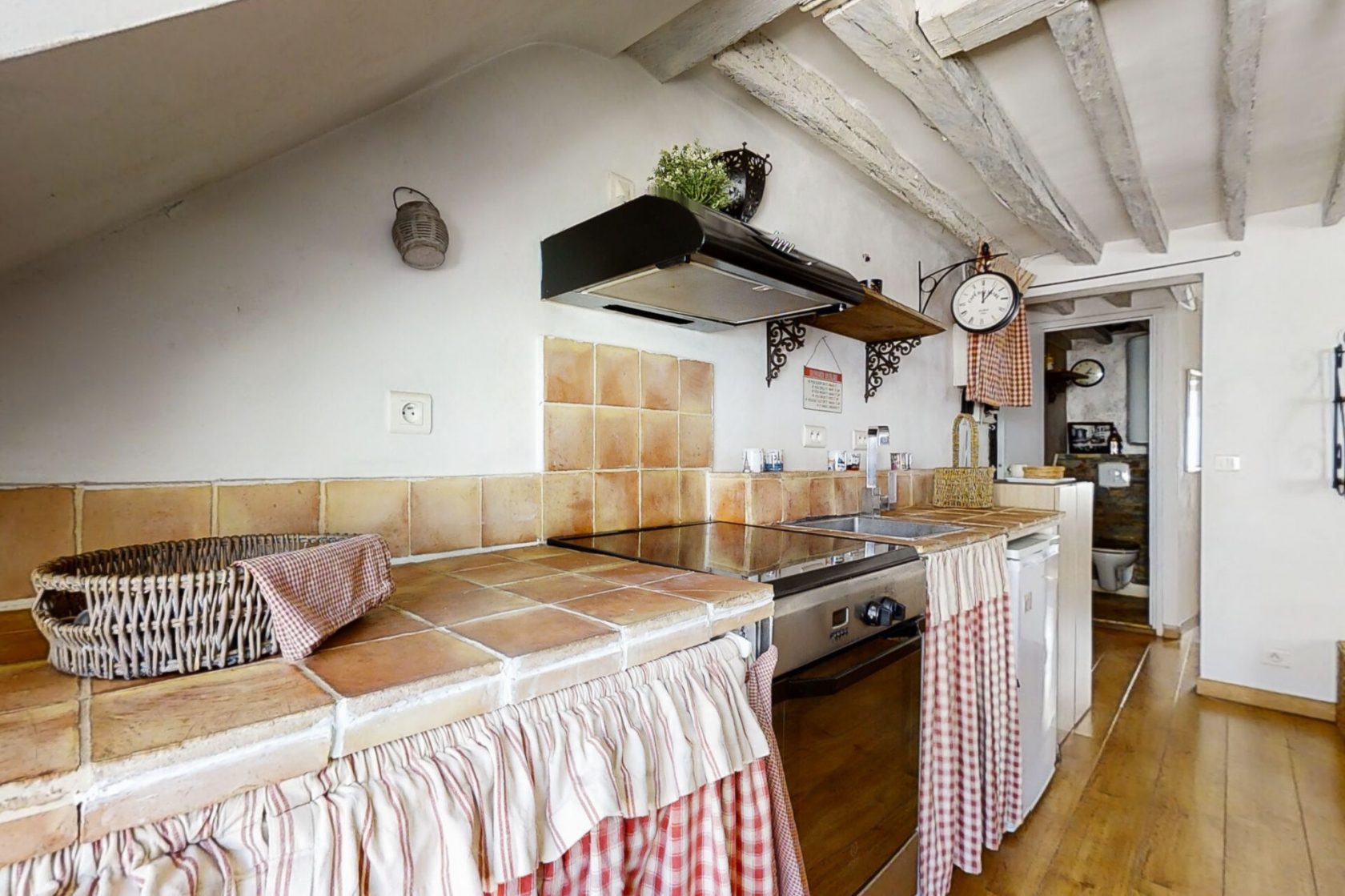 Crossing top floor and exposed beams