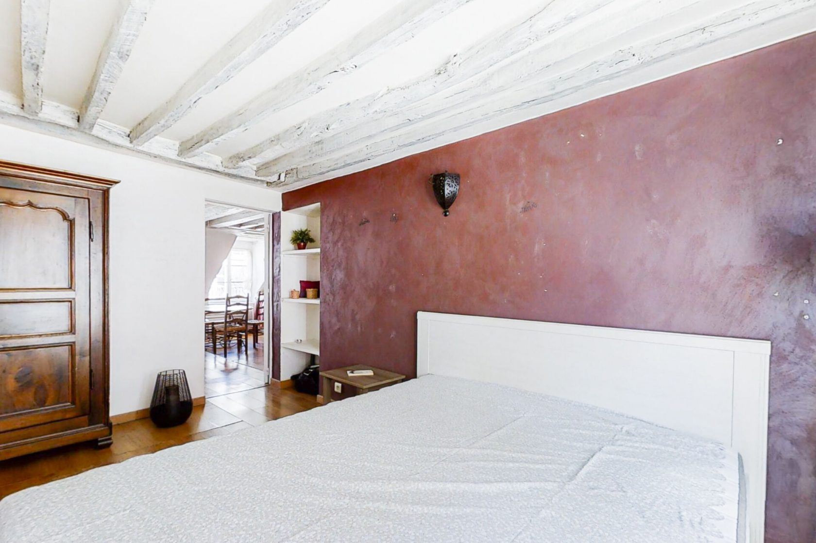 Crossing top floor and exposed beams