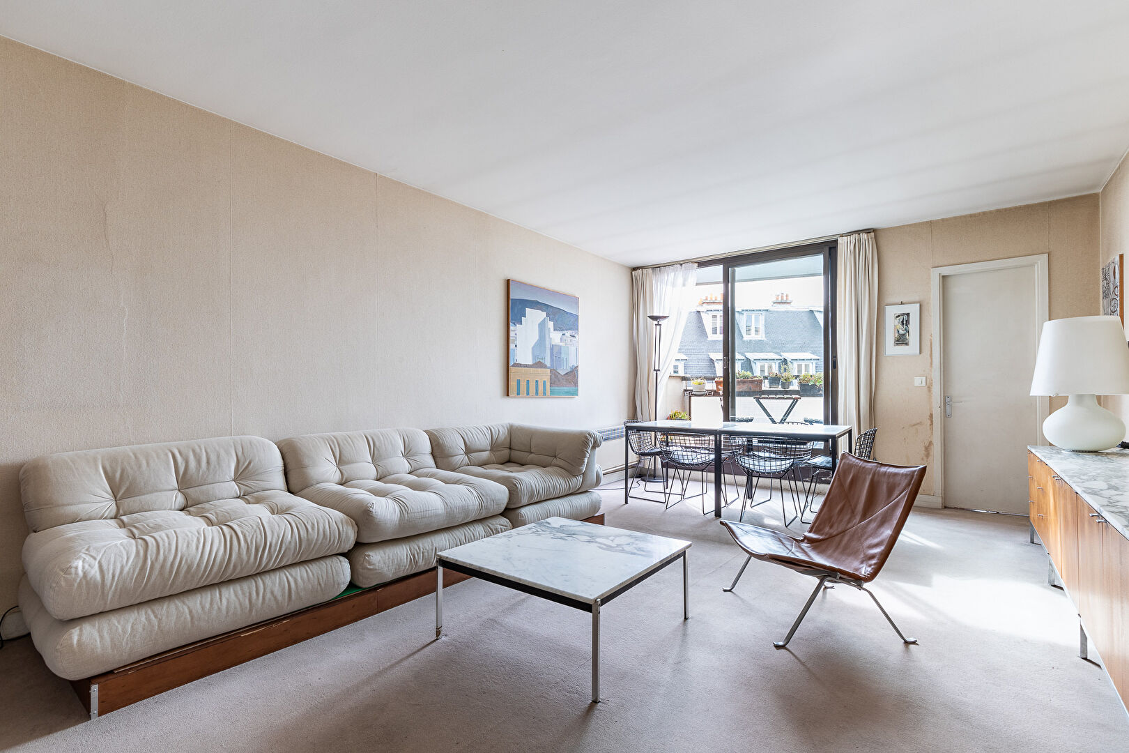 Duplex on the top floor with terraces and Eiffel Tower view