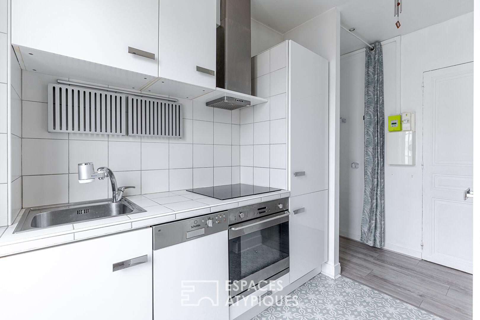 Top floor duplex with roof terrace
