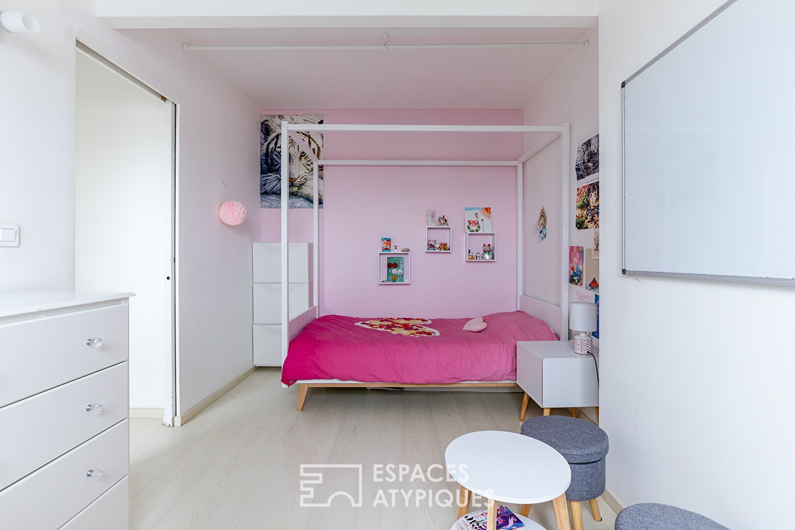 Top floor duplex with roof terrace