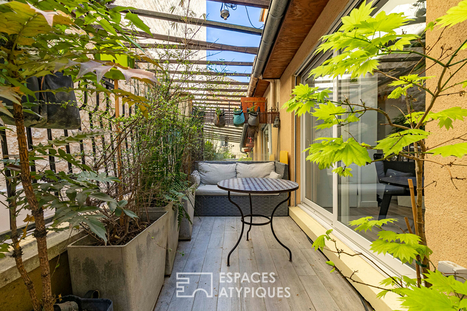 Renovated loft house with green terrace