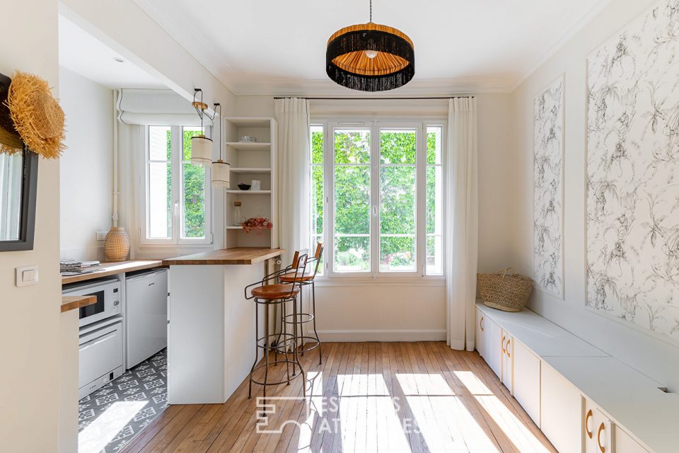 92400 COURBEVOIE - Appartement repensé par architecte - Réf. 3600EP