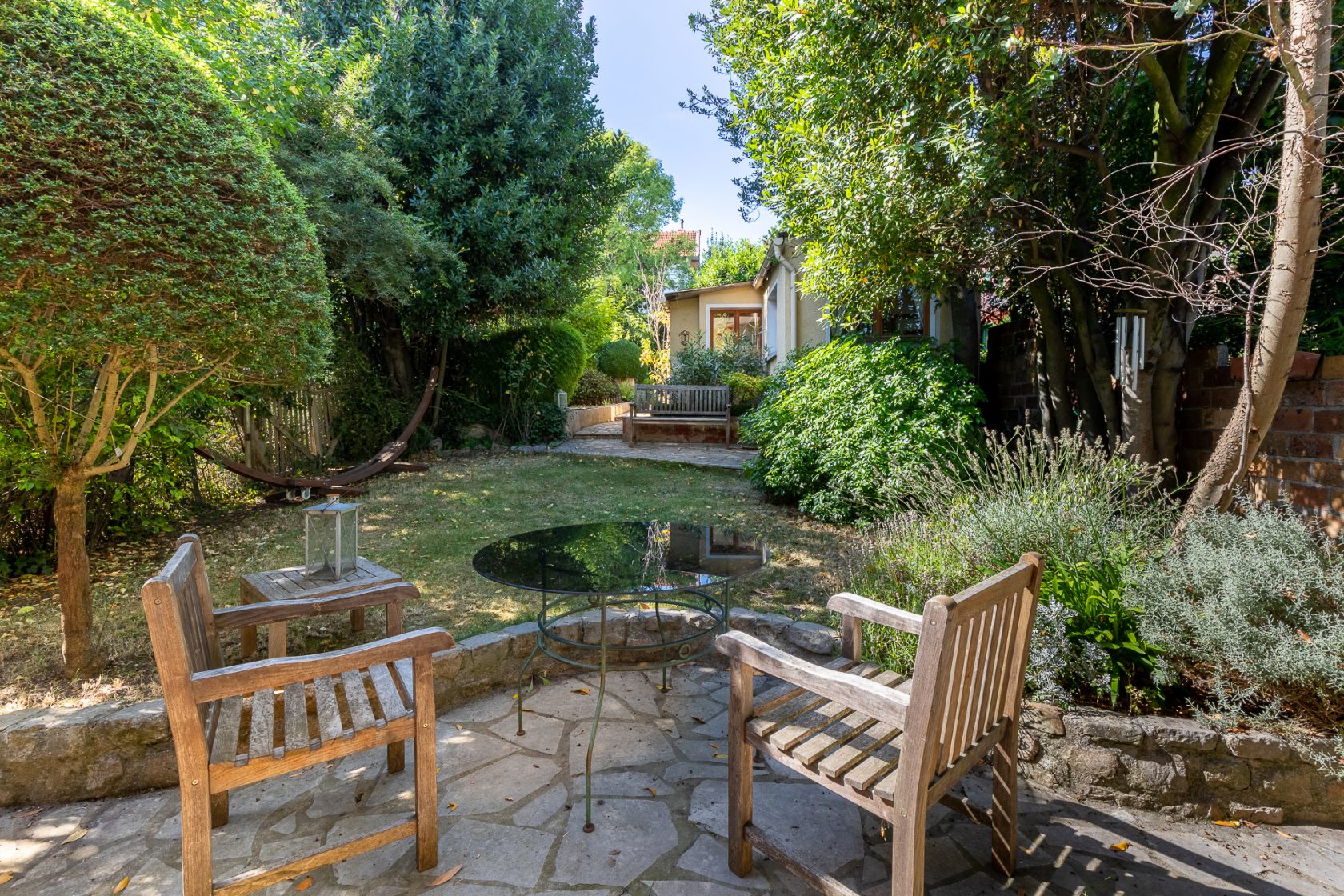 Maison avec jardin et studio indépendant