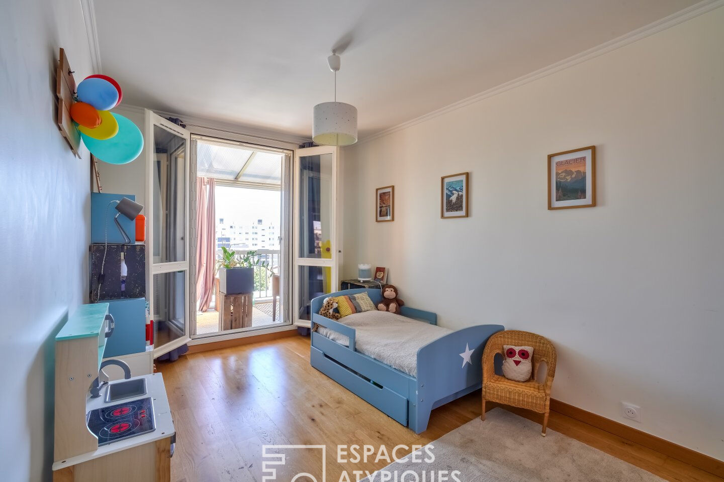 Apartment with open view and large green terrace