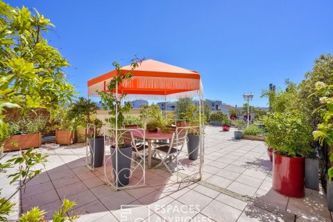 Apartment with open view and large green terrace