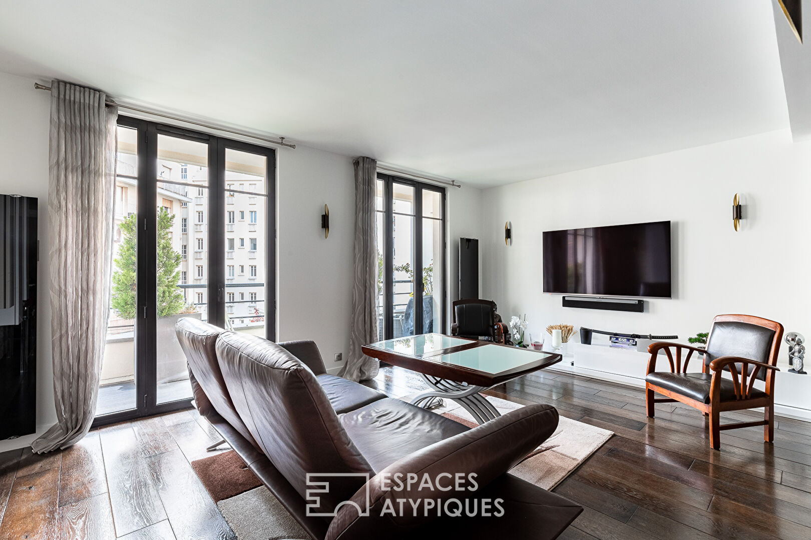 Contemporary with balcony