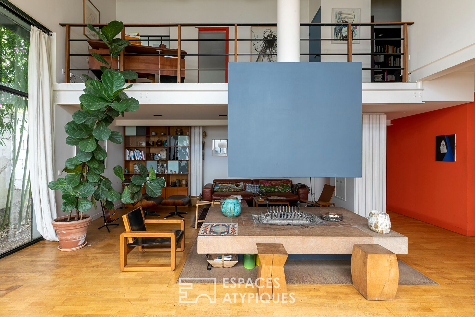 Architect’s loft in a former steel factory