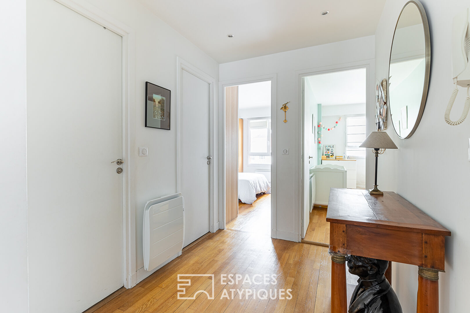 Appartement traversant avec balcon