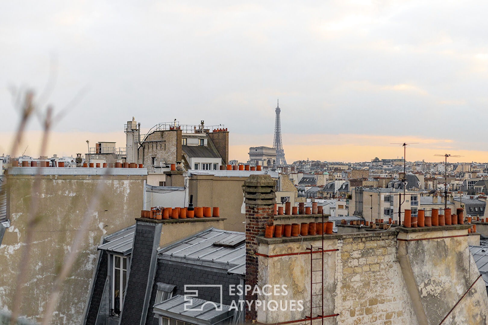 Roof top duplex with double terrace and breathtaking view of Paris