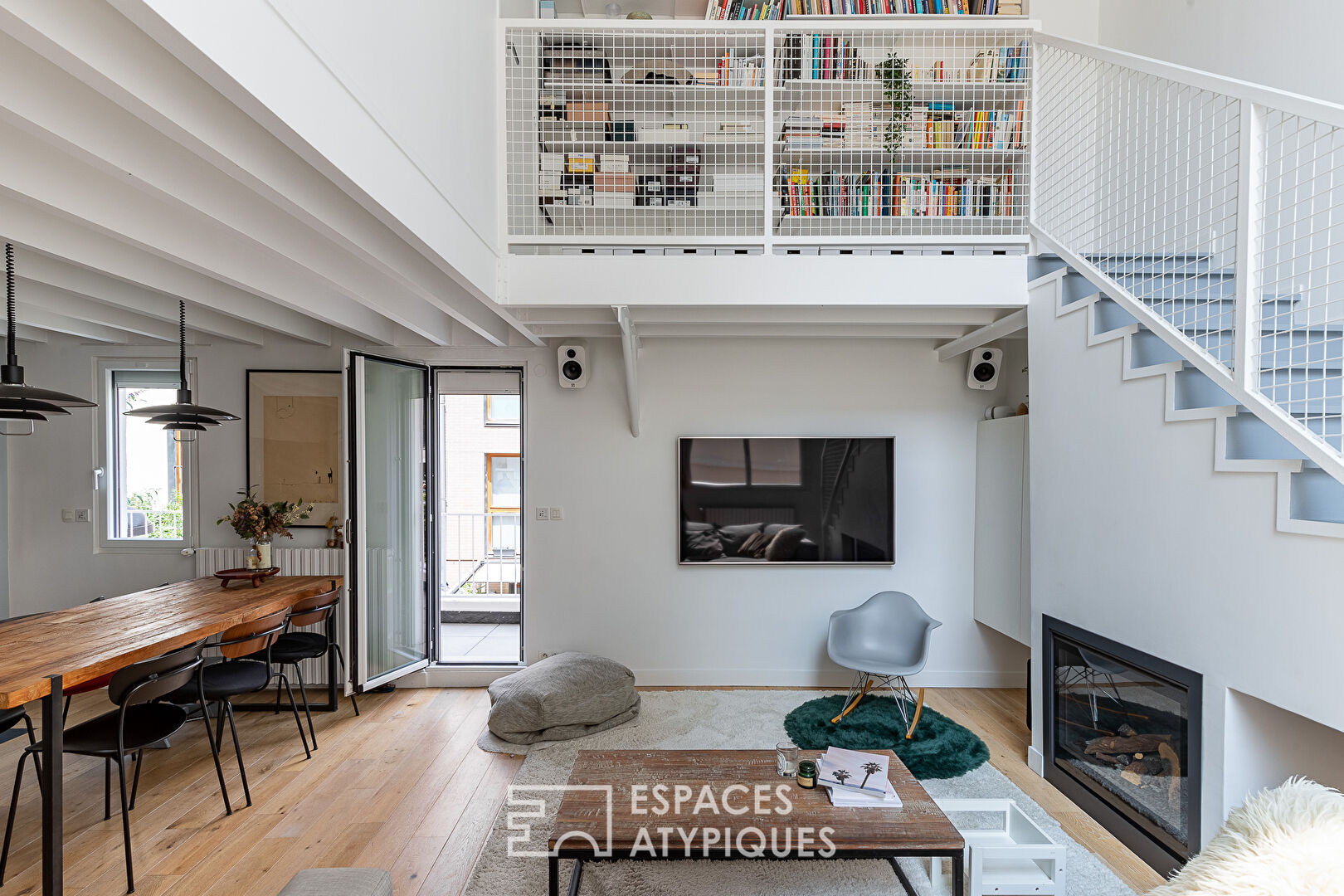 Architect’s house with patio, balcony, terrace and roof-top