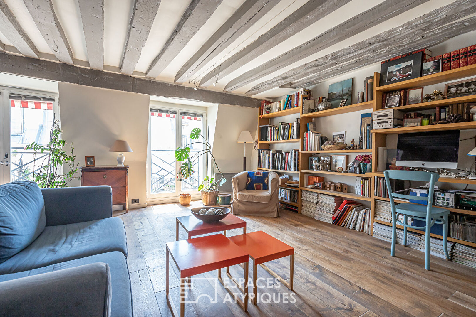 Top floor with terrace and exceptional views
