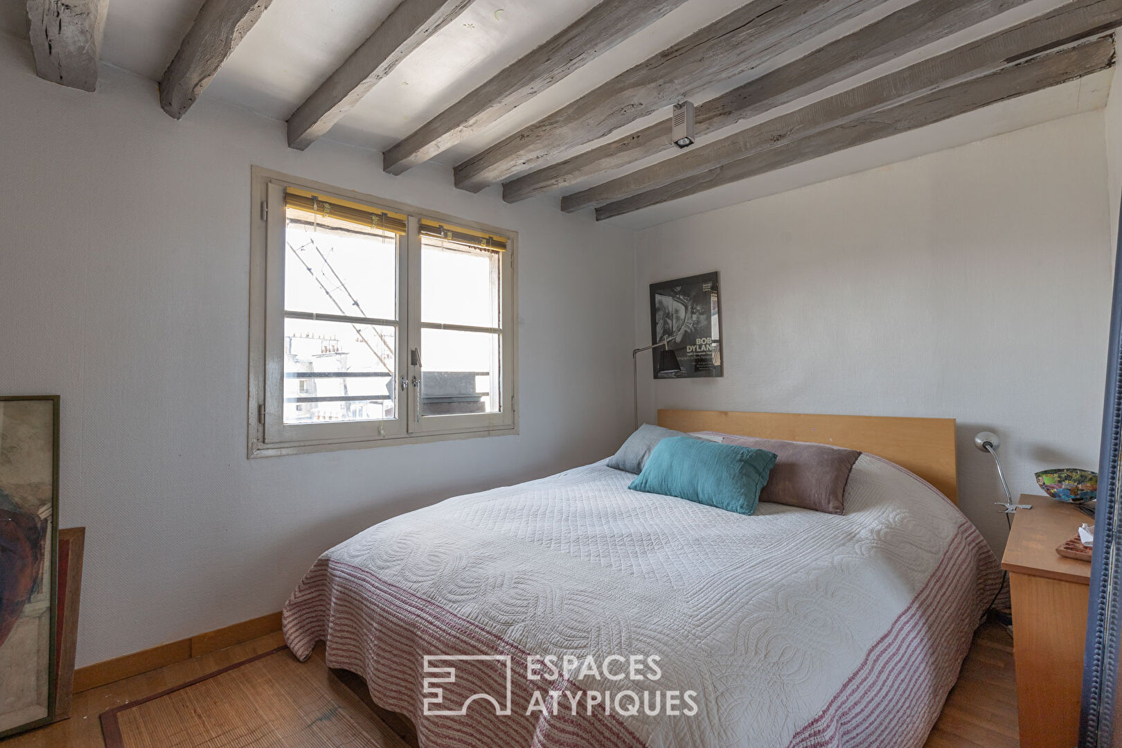 Top floor with terrace and exceptional views