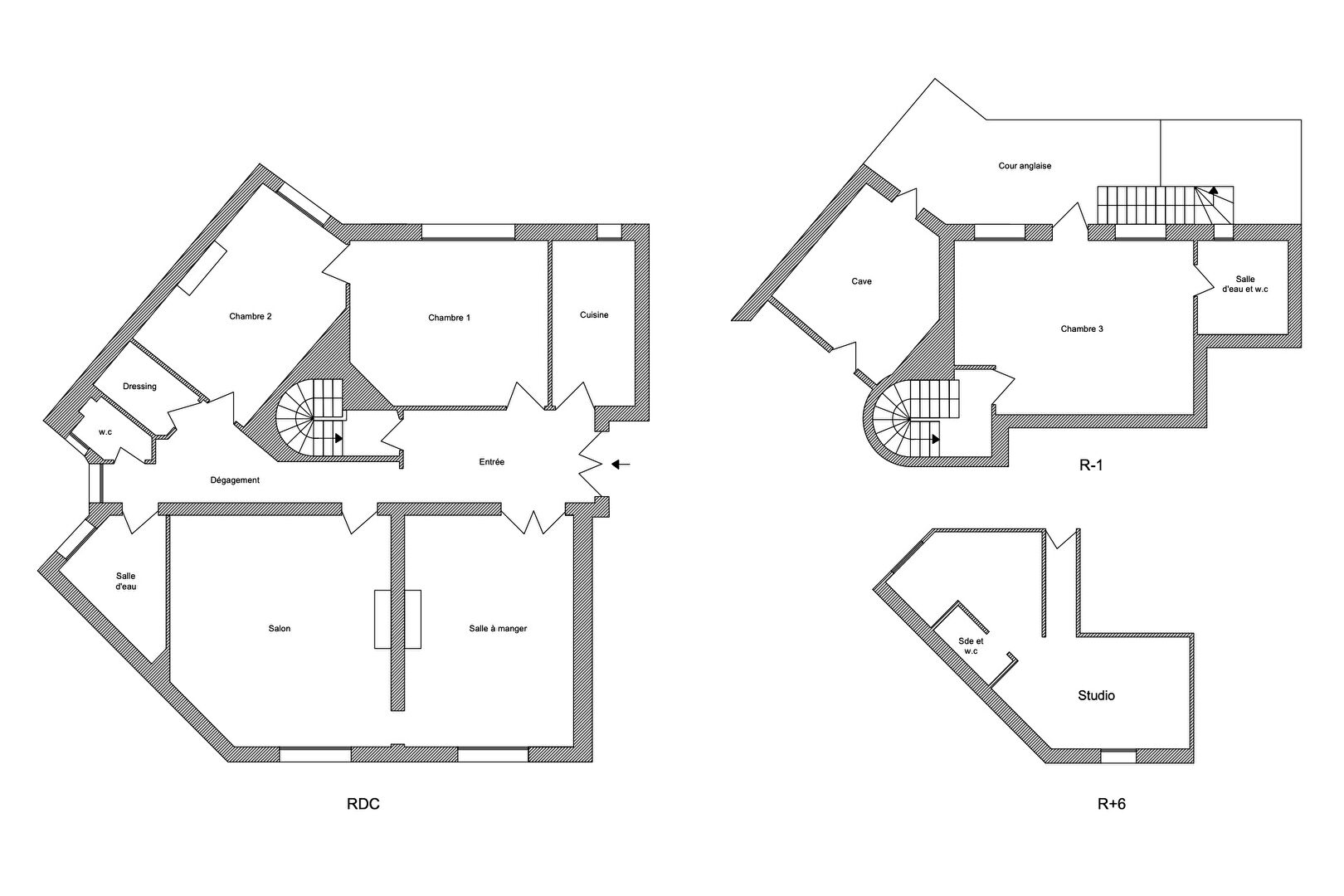 Duplex avec cour anglaise et studio proche Etoile