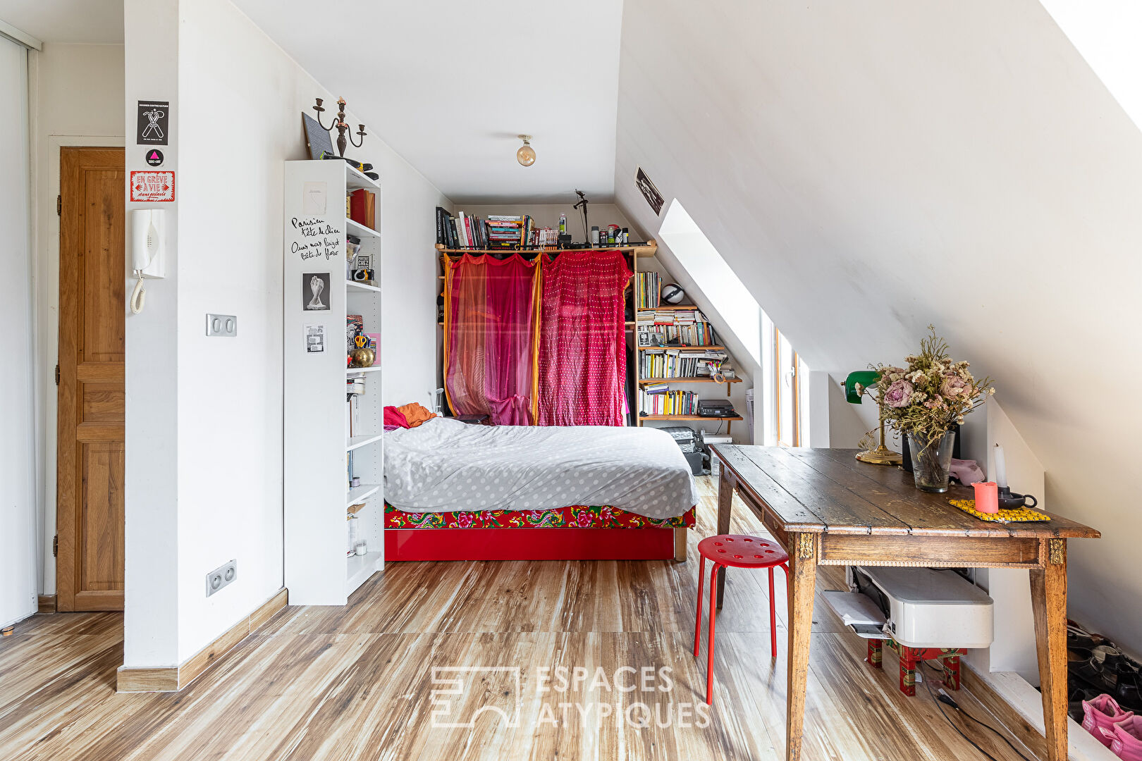 Top floor studio with balconies