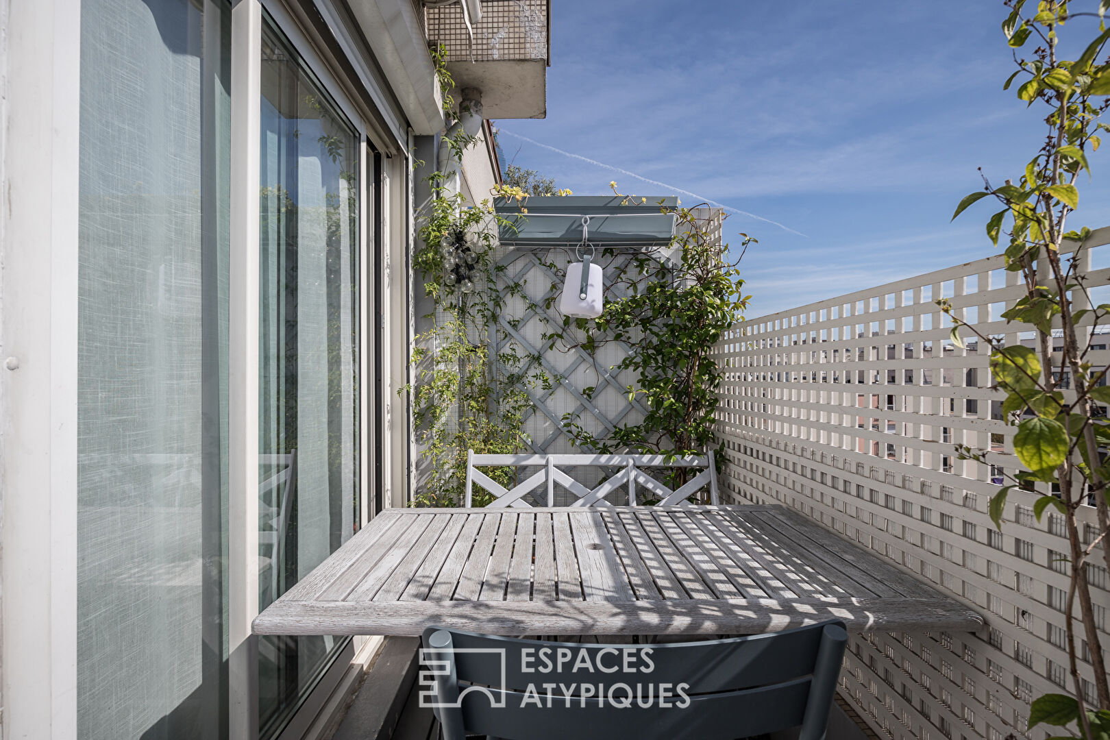 Contemporary apartment with balcony terrace