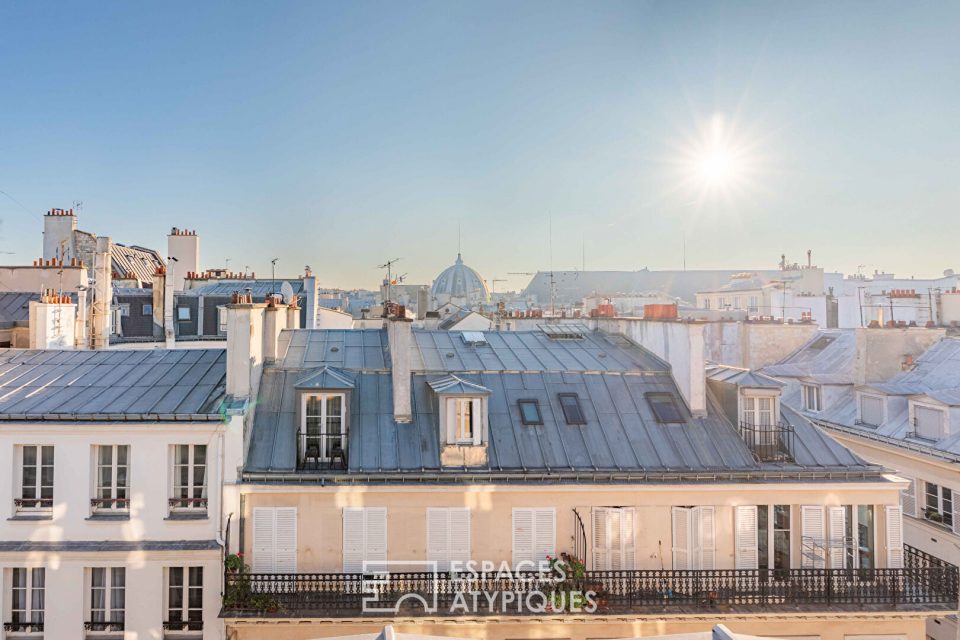 Vendôme-Saint-Honoré - Dernier étage traversant d'architecte avec vue sur les toits