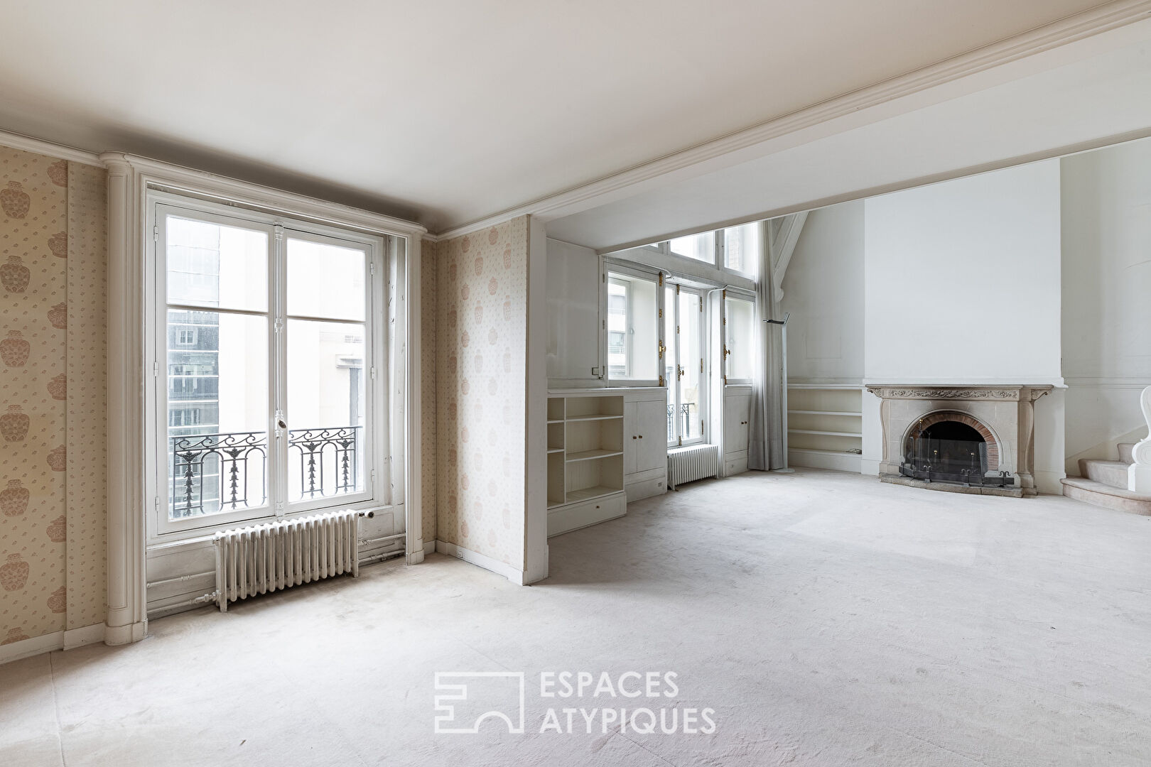 Elegant top floor duplex to reinterpret