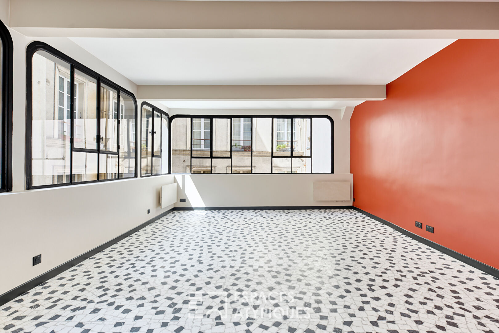 Maison rénovée avec toit-terrasse à Saint-Georges