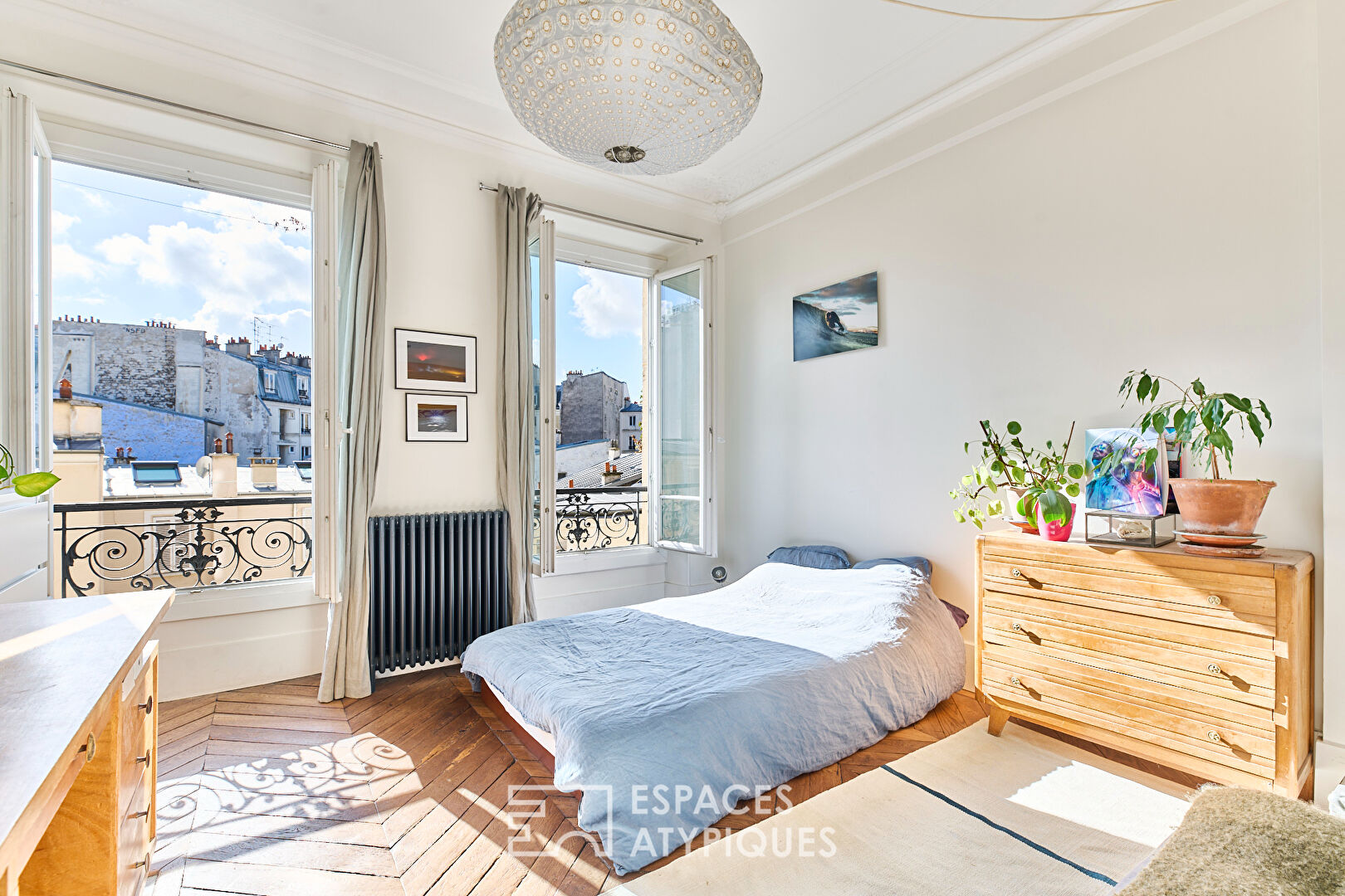 Duplex familial bohème chic avec balcon – Montmartre-Anvers