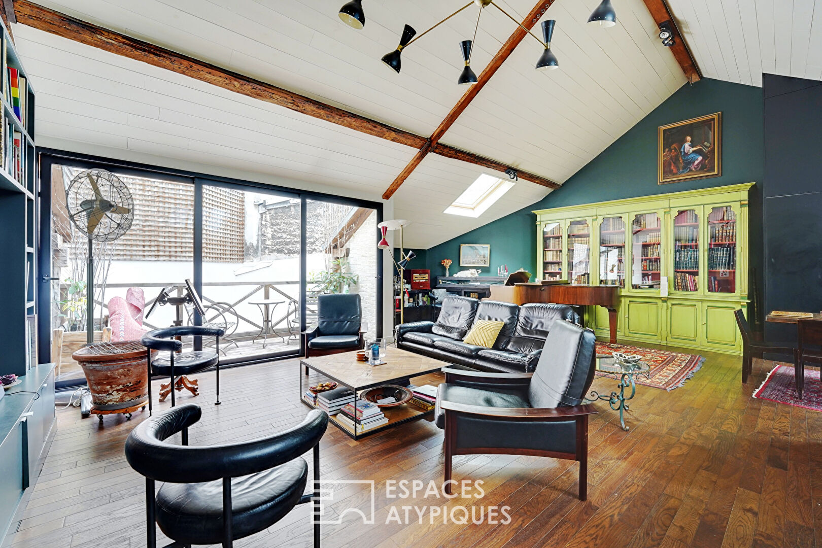Loft-style townhouse in Saint-Georges