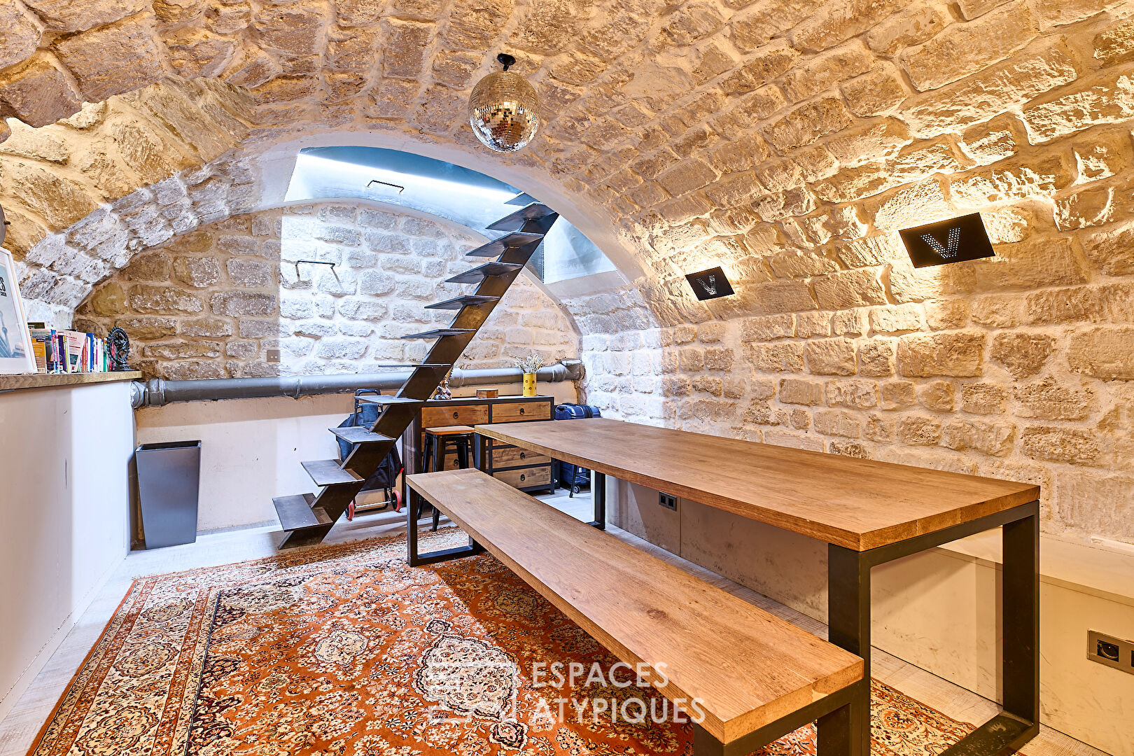 Loft-style apartment in Batignolles district