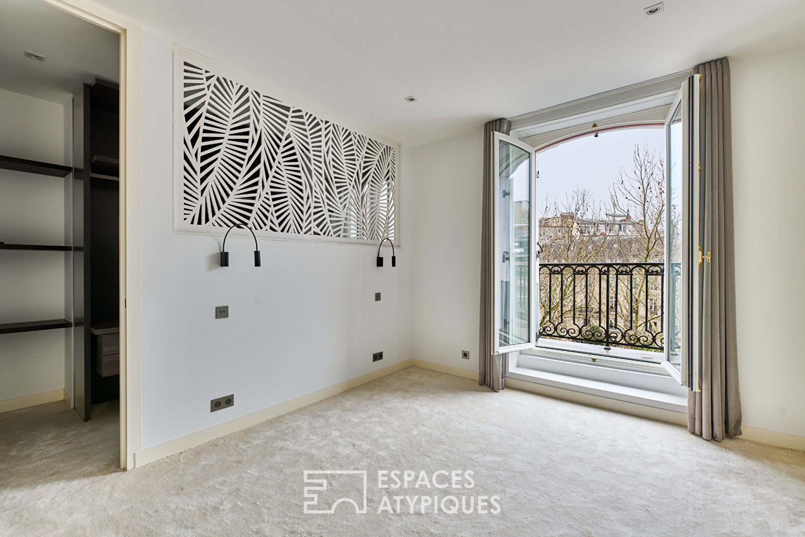 Écrin Haussmannien sublimé par une rénovation d’exception – Place du Brésil